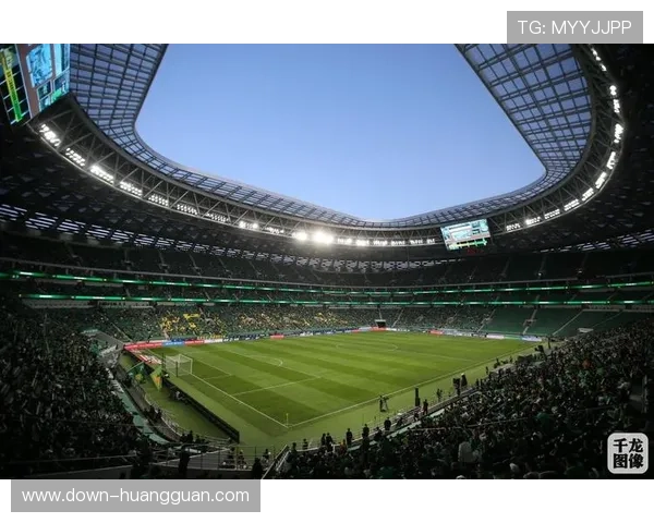 皇冠真人足球平台提供多样化的足球赛事投注和实时比分分析服务